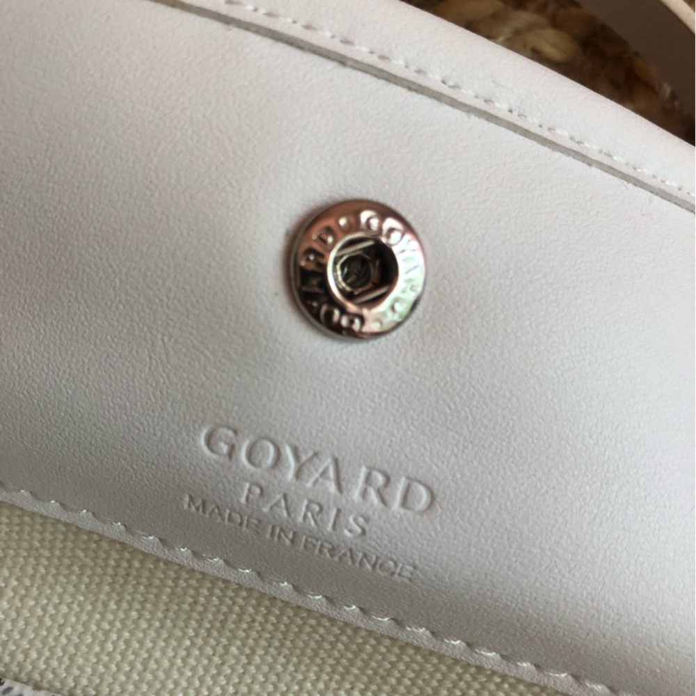 Goyard Paris: St. Louis Pouch Wallet with Removable Wrist Band - Picture 6 of 9